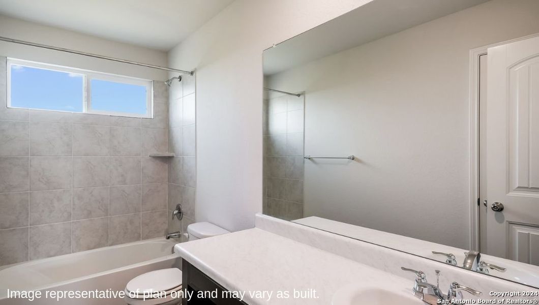 Furnished interior view inside a new home in Redbird Ranch, San Antonio (Image 6). Furnished interior view inside a new home in Redbird Ranch, San Antonio (Image 6).