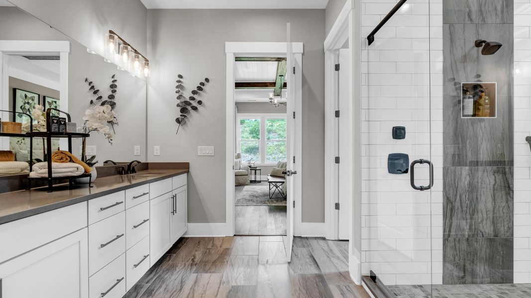 Owner's Bath | Model images form sister community Owner's Bath | Model images form sister community