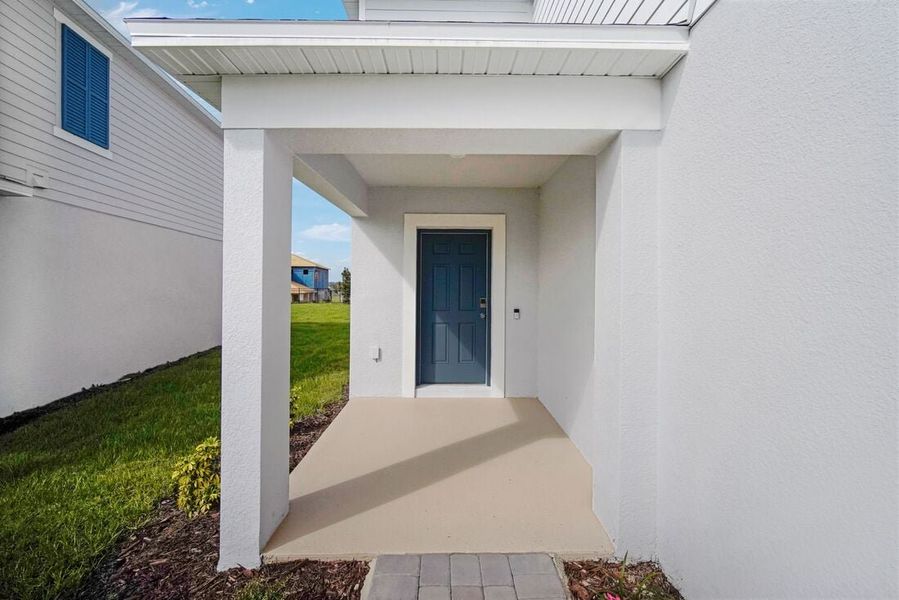 Representative exterior details of a home built from the Sherwood by Taylor Morrison in Waterstone, Groveland (Image 3).