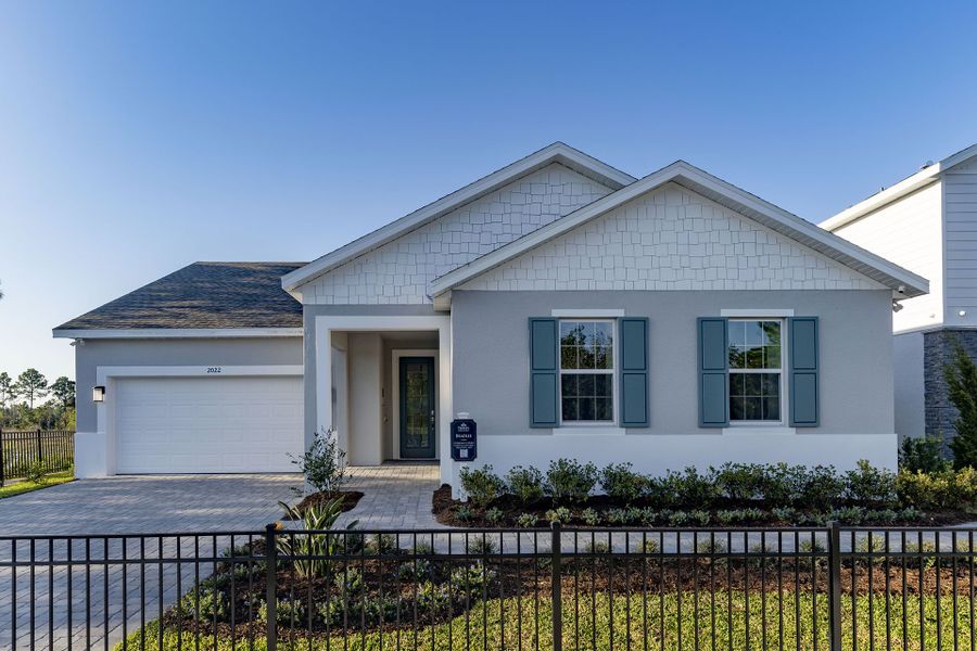 Front Exterior View of a Modern Central Florida Home