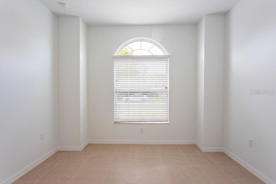Spacious, unfurnished interior of a new home in , Palm Coast (Image 35).