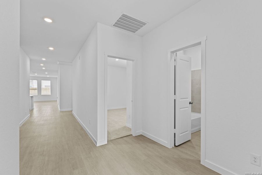 Spacious, unfurnished interior of a new home in Hightop Ridge, Converse (Image 18).