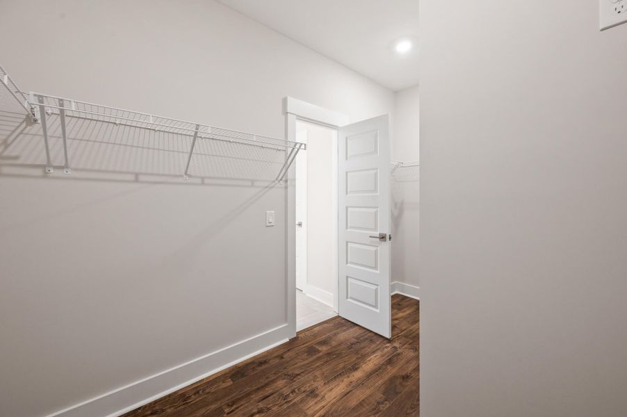 Spacious, unfurnished interior of a new home in Creek Pointe, Moncks Corner (Image 20).