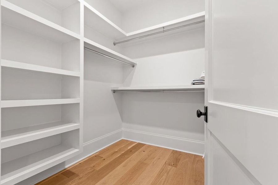 Spacious, unfurnished interior of a new home in , Seabrook Island (Image 53).