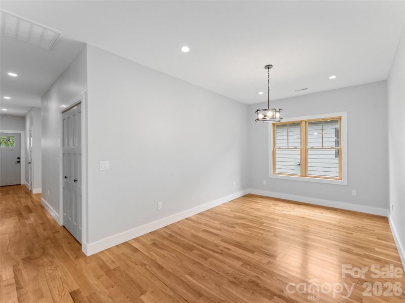 Spacious, unfurnished interior of a new home in , Brevard (Image 23).