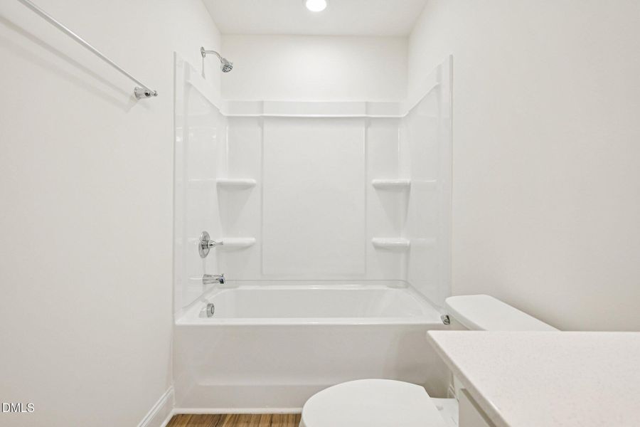 33-web-or-mls-Willow Cameron Wy-S0502-03
