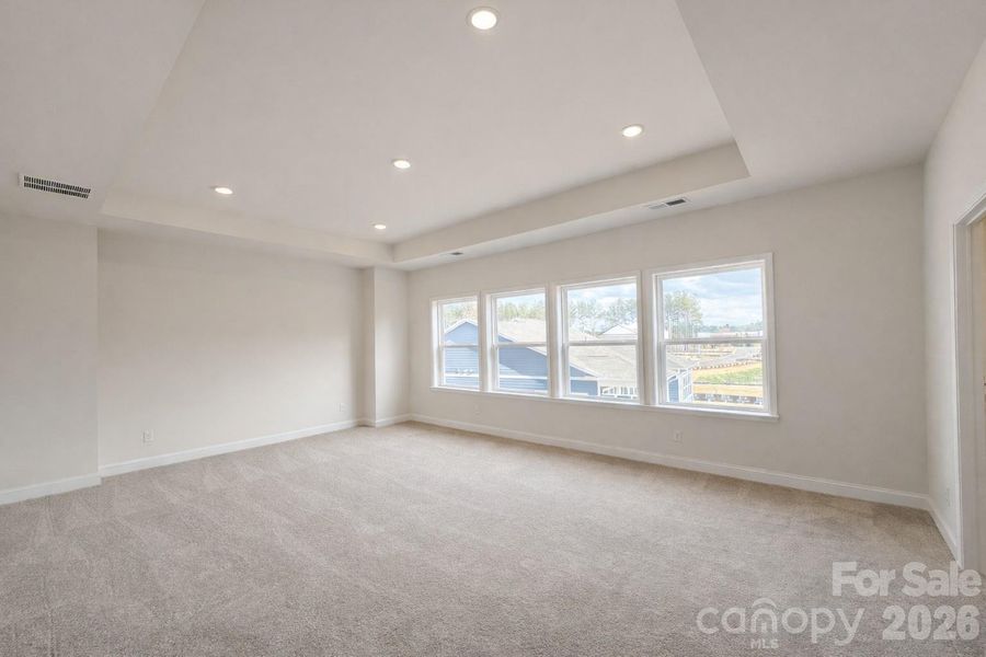 Oversized Owner's Suite