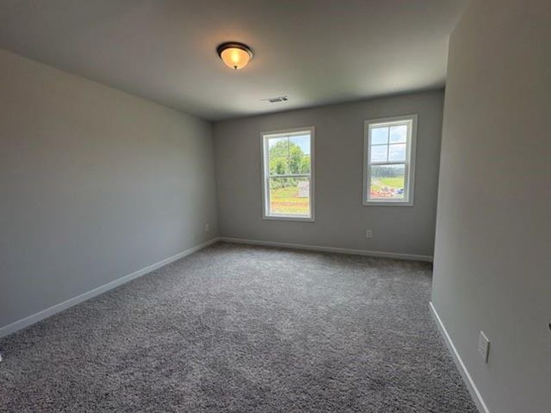 Spacious, unfurnished interior of a new home in Greenefield, Cartersville (Image 13).
