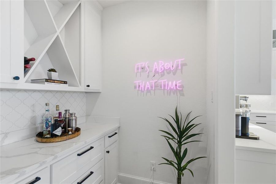 Furnished interior view inside a new home in , Aledo (Image 25).