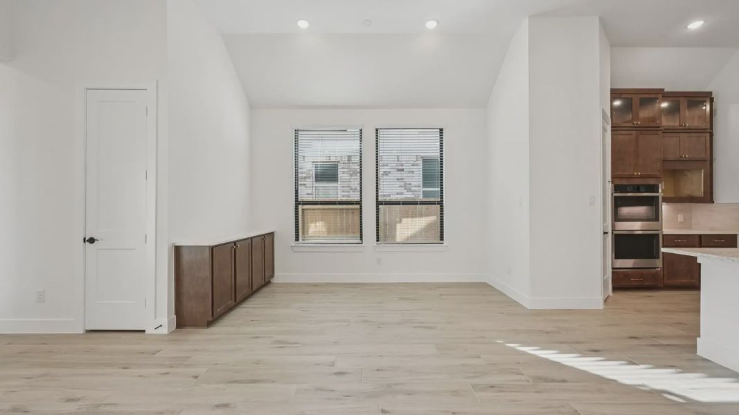 Representative unfurnished interior of a home built from the Summerton by Chesmar Homes in Audubon, Magnolia (Image 19). Representative unfurnished interior of a home built from the Summerton by Chesmar Homes in Audubon, Magnolia (Image 19).