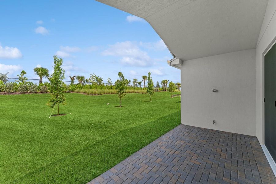 69_Covered Patio with Vaulted Ceiling 69_Covered Patio with Vaulted Ceiling