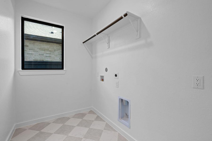 Spacious, unfurnished interior of a new home in Jubilee 45', 70', Hockley (Image 31). Spacious, unfurnished interior of a new home in Jubilee 45', 70', Hockley (Image 31).