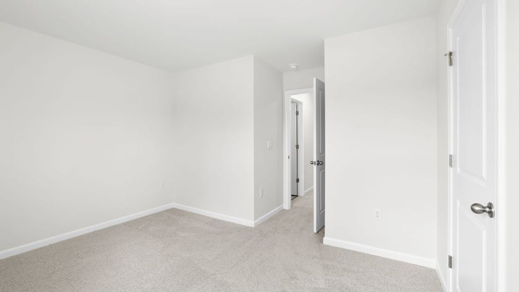 Spacious, unfurnished interior of a new home in Trailside Run, Spartanburg (Image 33). Spacious, unfurnished interior of a new home in Trailside Run, Spartanburg (Image 33).