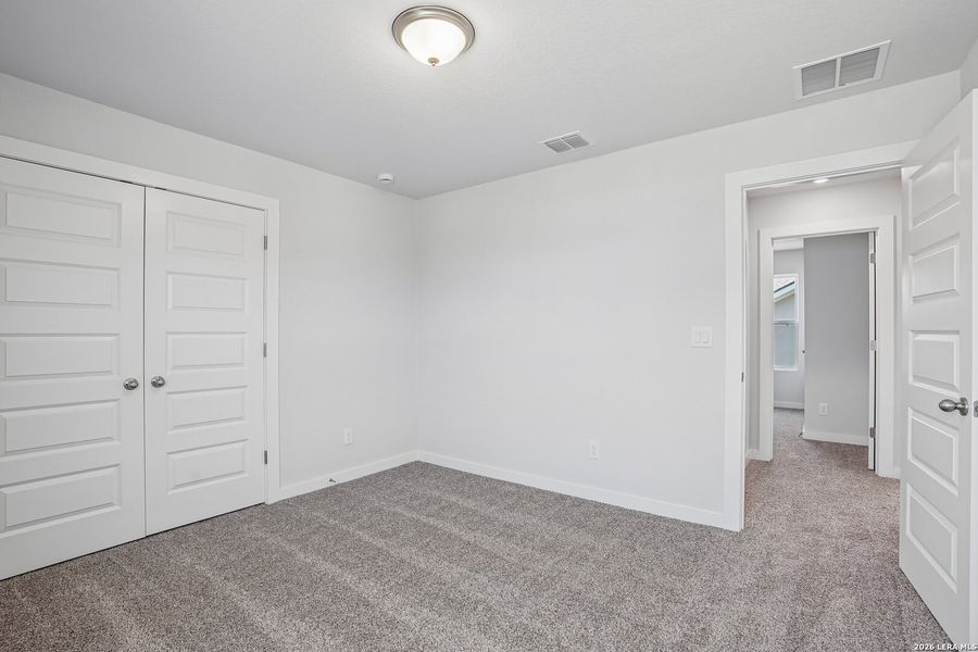 Spacious, unfurnished interior of a new home in August Fields, New Braunfels (Image 25).