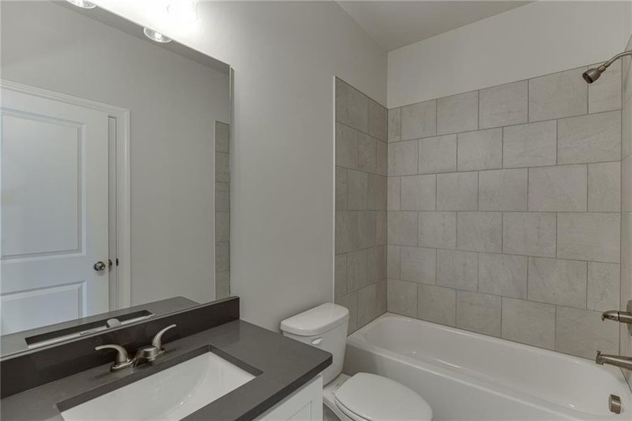 Furnished interior view inside a new home in , Bishop (Image 20).