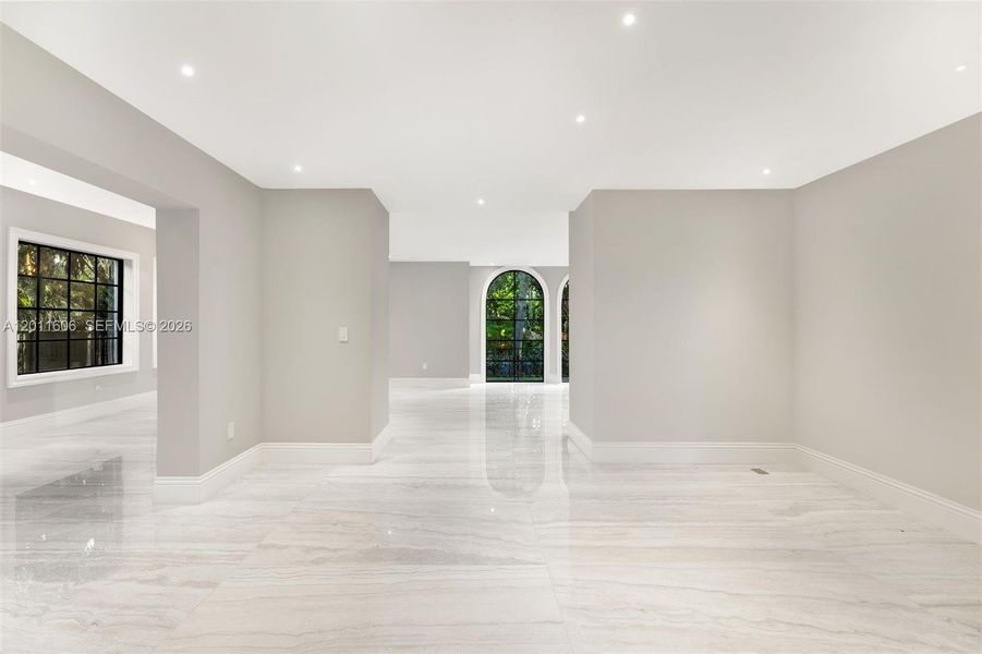 Spacious, unfurnished interior of a new home in , Miami (Image 53).