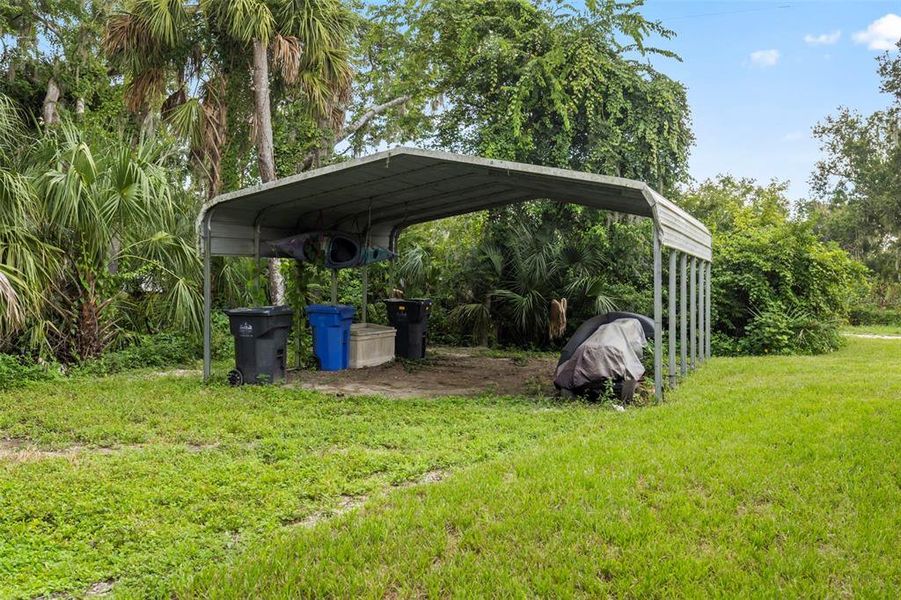 Community amenities in , Riverview (Image 47). Community amenities in , Riverview (Image 47).