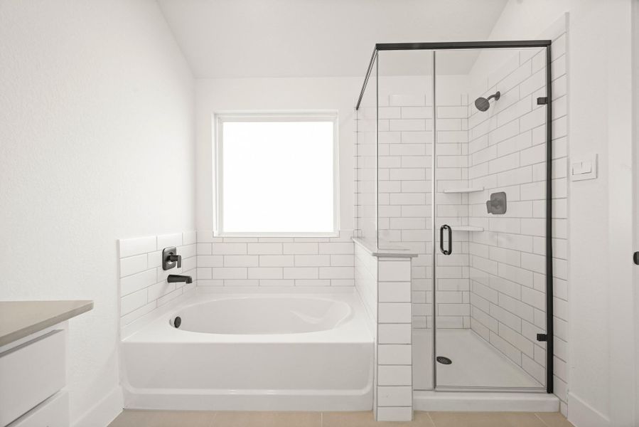 Furnished interior view inside a new home in Chapel Lakes, Montgomery (Image 10).