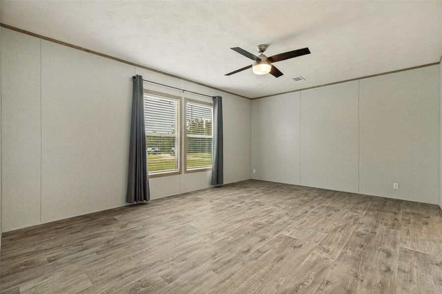 Spacious, unfurnished interior of a new home in , Anna (Image 21).