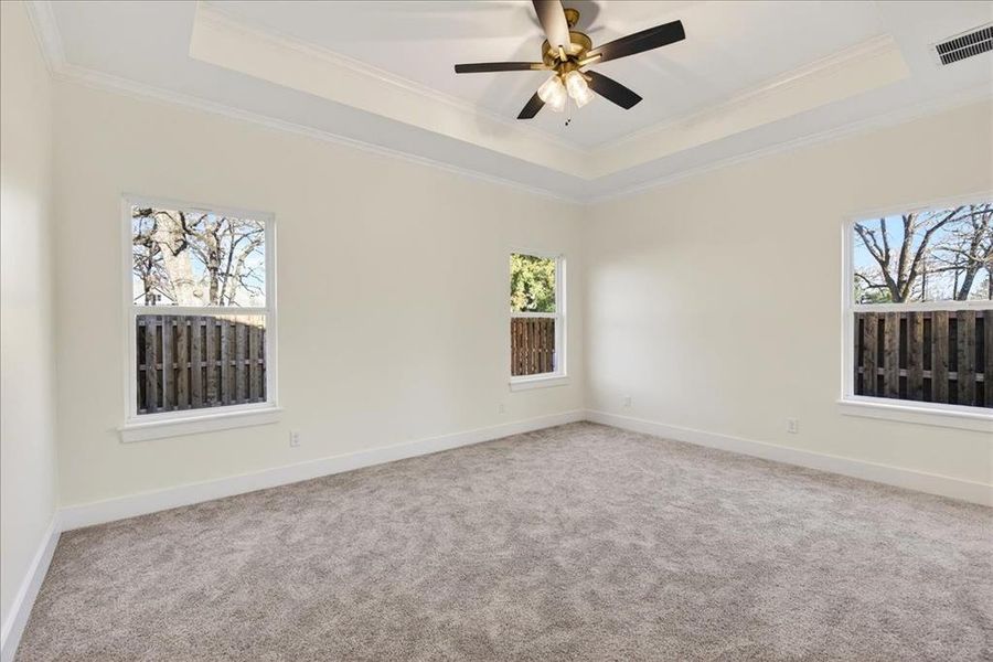 Spacious, unfurnished interior of a new home in , Enchanted Oaks (Image 27).