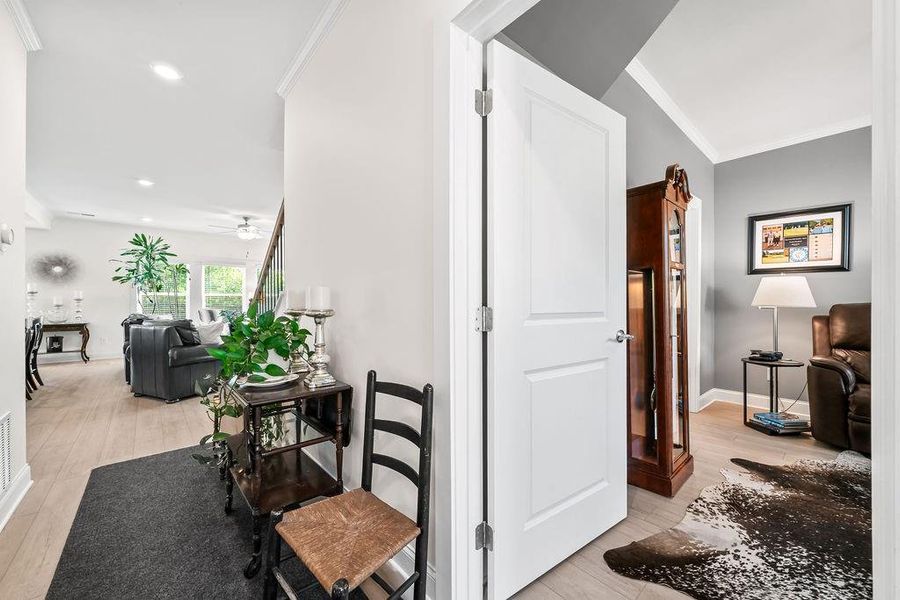 Furnished interior view inside a new home in , Dallas (Image 15).
