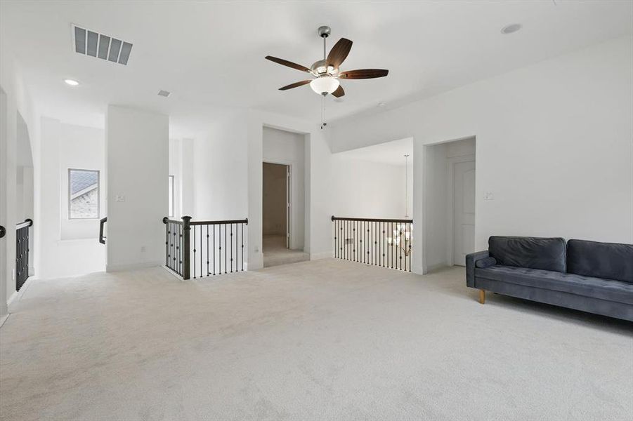 Spacious, unfurnished interior of a new home in , Northlake (Image 23).