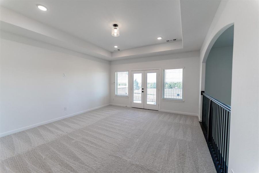 Spacious, unfurnished interior of a new home in Heath Golf & Yacht Club, Heath (Image 12). Spacious, unfurnished interior of a new home in Heath Golf & Yacht Club, Heath (Image 12).