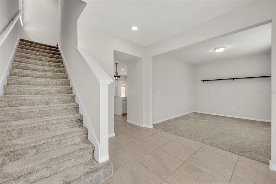 Spacious, unfurnished interior of a new home in , Kissimmee (Image 32).
