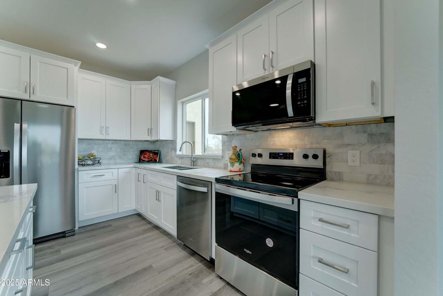 4294 N Wolverine Pass Rd-13