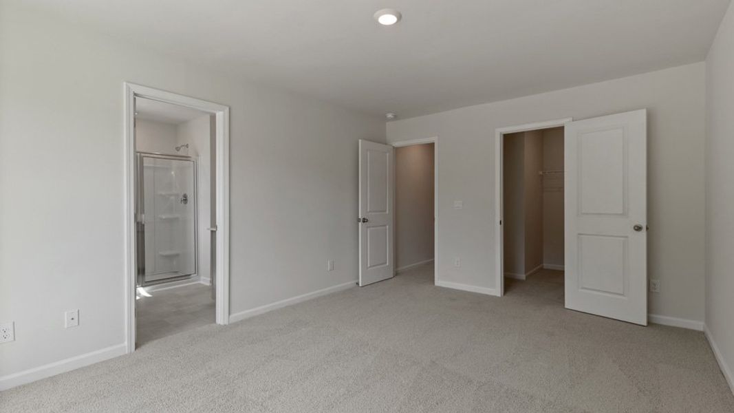 Spacious, unfurnished interior of a new home in Chapel Townes, Raleigh (Image 25). Spacious, unfurnished interior of a new home in Chapel Townes, Raleigh (Image 25).