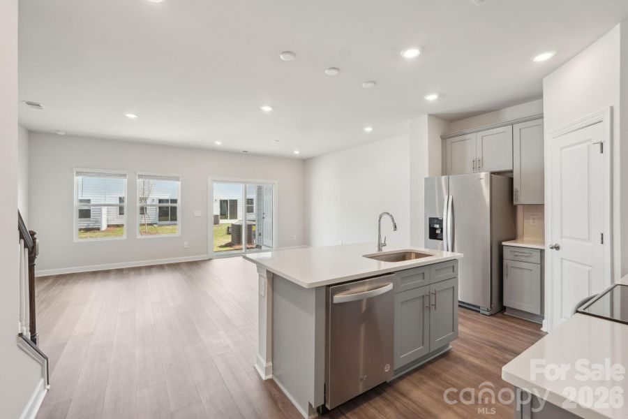 Photo is not of the actual home, but is an inspirational photo of builder’s model home and may depict options, furnishings, and/or decorator features that are not included Photo is not of the actual home, but is an inspirational photo of builder’s model home and may depict options, furnishings, and/or decorator features that are not included