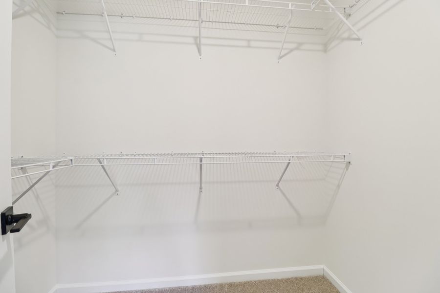 Representative unfurnished interior of a home built from the Makenzie II by Great Southern Homes in Peachtree Hills, Lexington (Image 27).