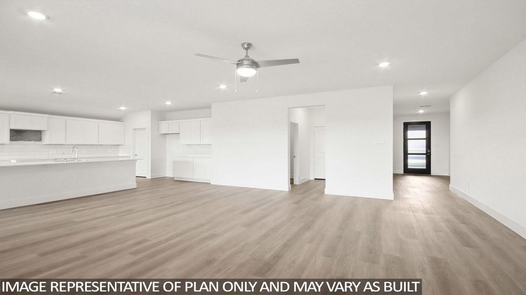 Spacious, unfurnished interior of a new home in Riverside Estates, Mont Belvieu (Image 10). Spacious, unfurnished interior of a new home in Riverside Estates, Mont Belvieu (Image 10).