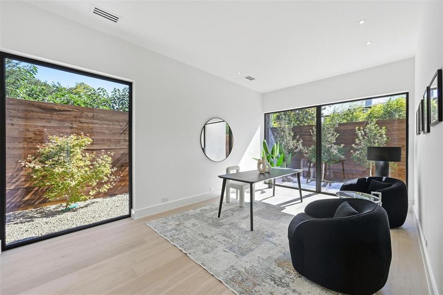 Furnished interior view inside a new home in , Dallas (Image 11).