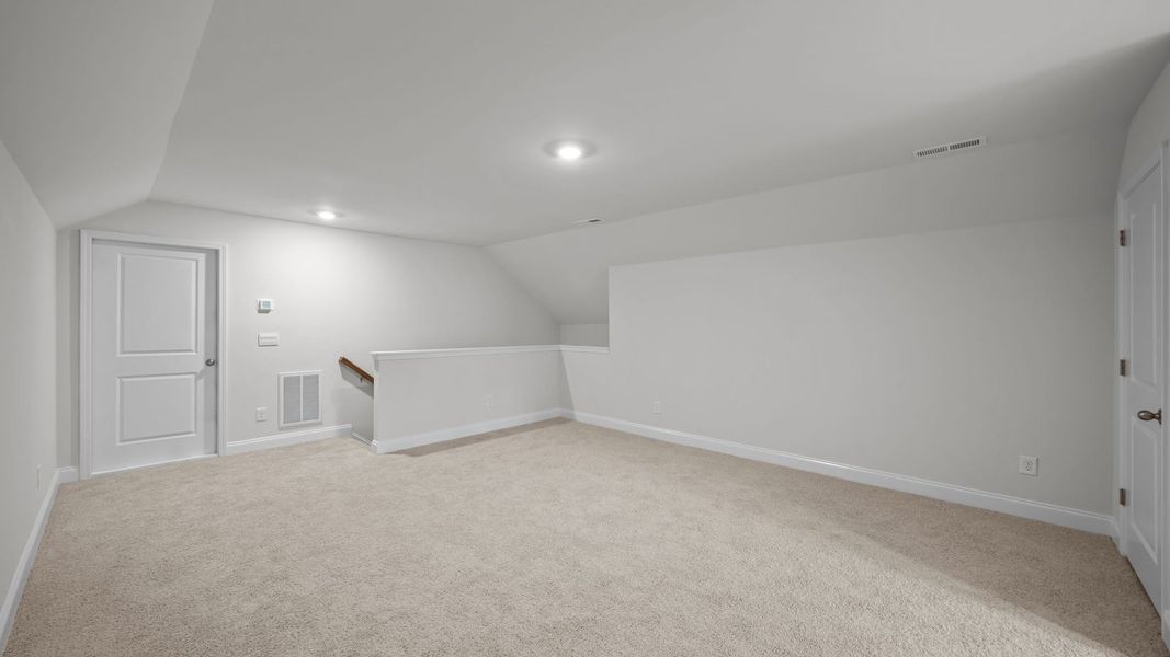Spacious, unfurnished interior of a new home in Villa Grande, Winterville (Image 31).
