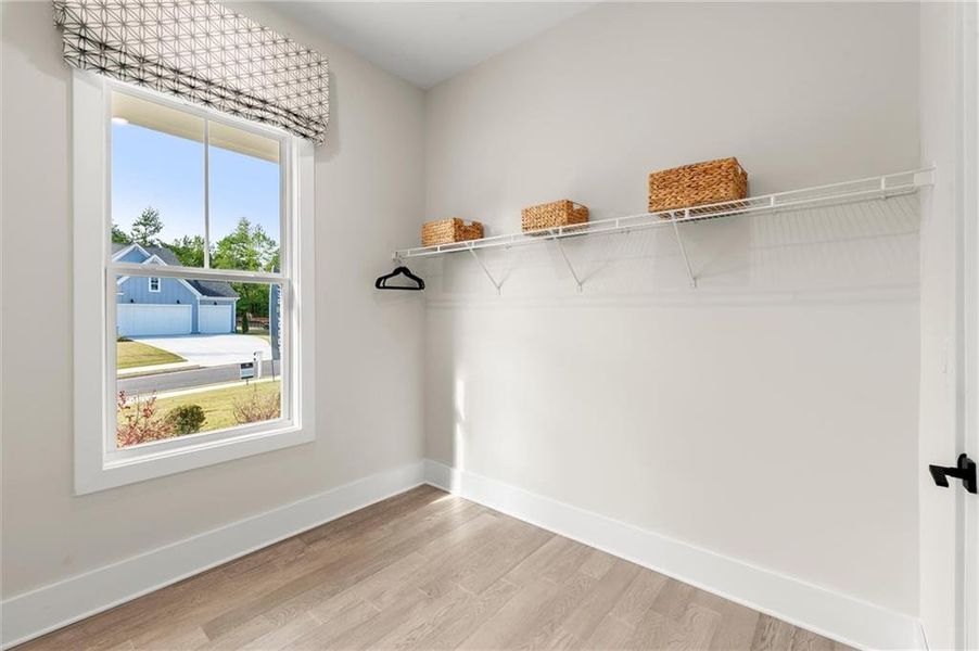 Image 51 of a home in Hillgrove Preserve.