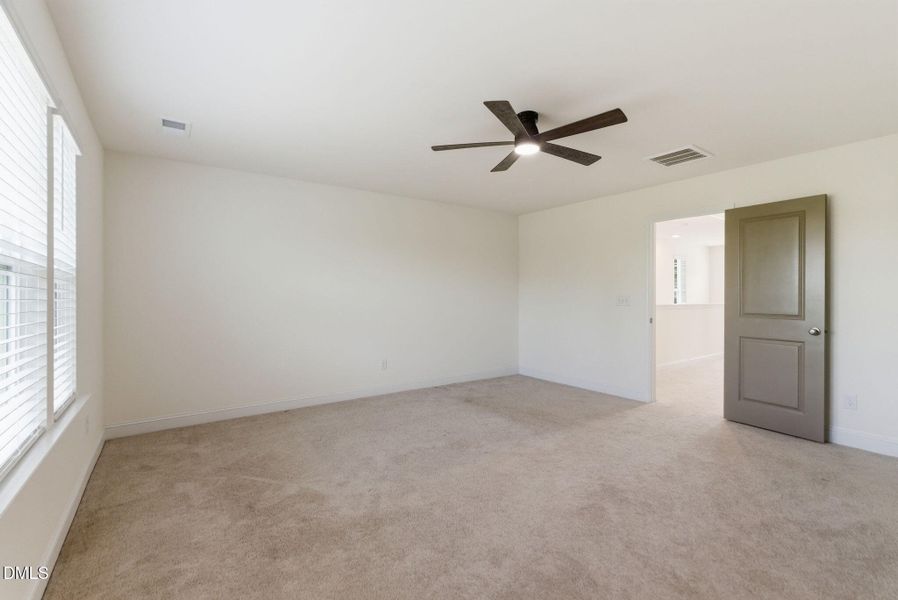 202 Burford Way-44