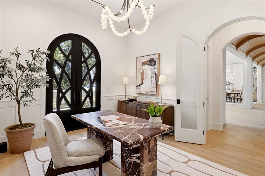 Furnished interior view inside a new home in , Dallas (Image 13).