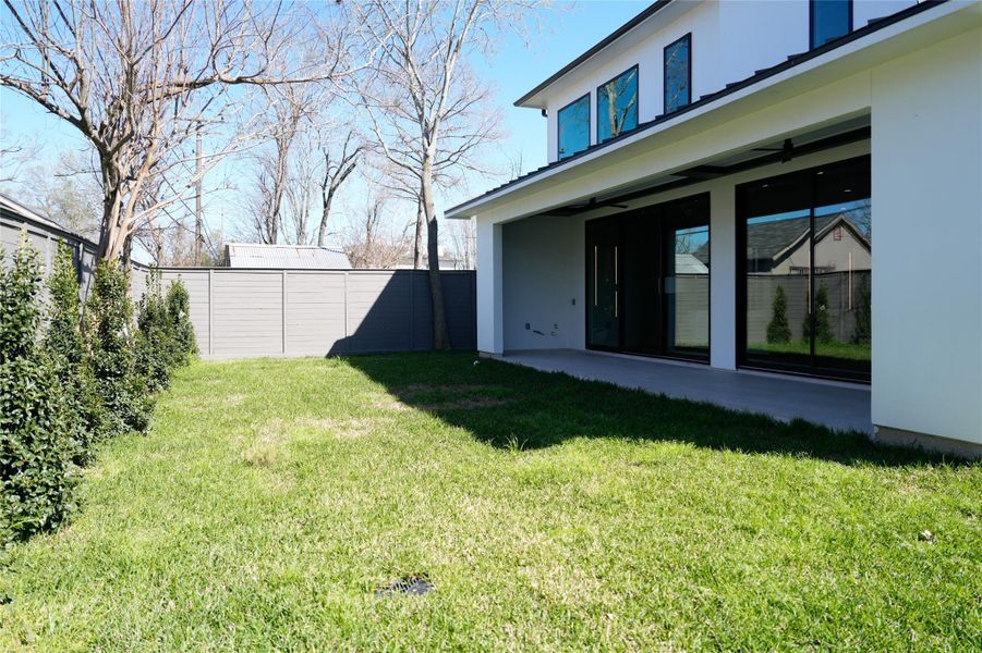 Front exterior of a new home in , Houston, TX, highlighting curb appeal (Image 19). Front exterior of a new home in , Houston, TX, highlighting curb appeal (Image 19).
