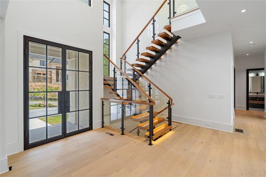 Furnished interior view inside a new home in , Alpharetta (Image 6).
