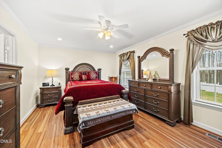 Primary bed 2 Primary bed 2