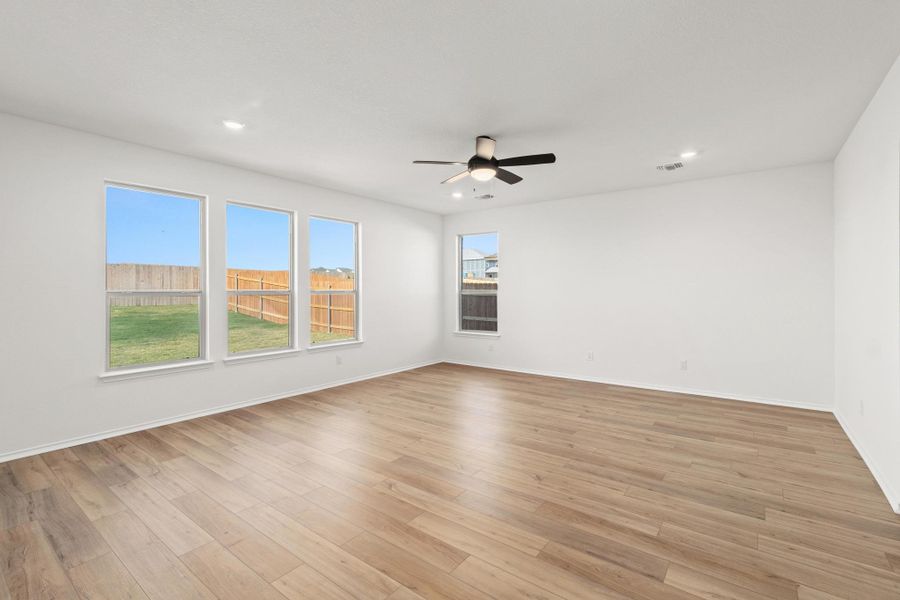 Spacious, unfurnished interior of a new home in Salerno - Heritage Collection, Round Rock (Image 26).