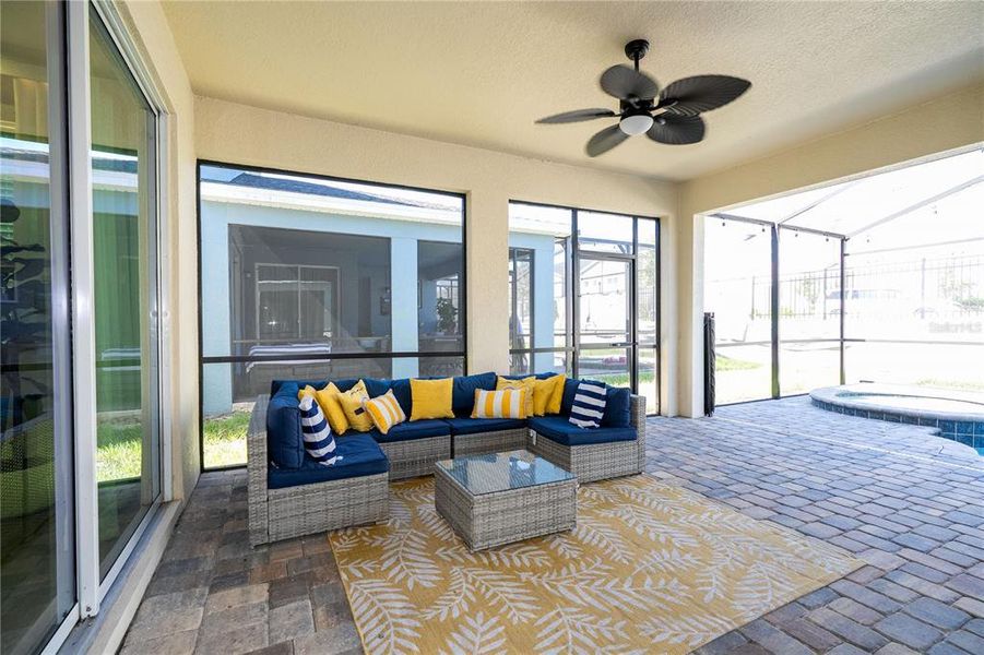 Furnished interior view inside a new home in , Kissimmee (Image 46).