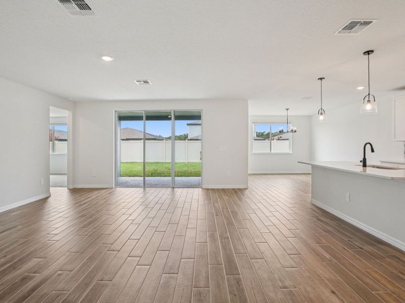 Spacious, unfurnished interior of a new home in Oakfield Trails - Signature Series, Parrish (Image 4).