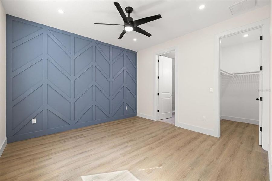 Spacious, unfurnished interior of a new home in , Tampa (Image 15).