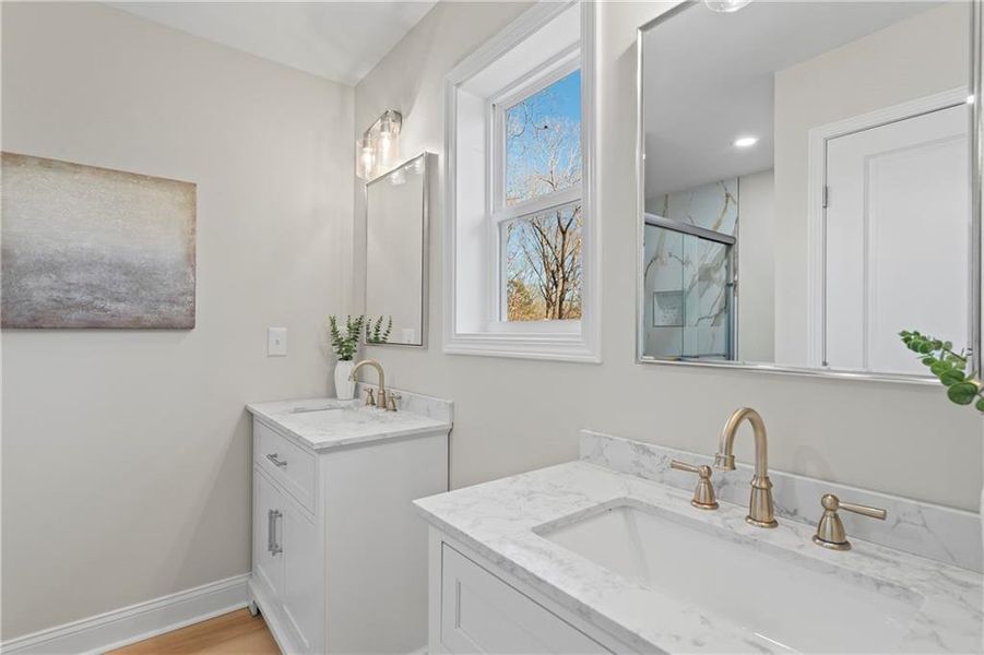 Furnished interior view inside a new home in , Gainesville (Image 56).