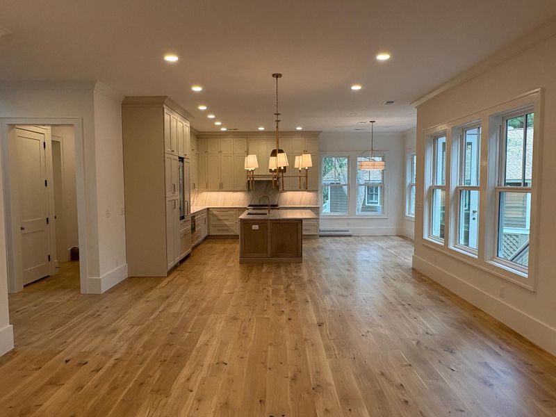 Spacious, unfurnished interior of a new home in , Seabrook Island (Image 36).