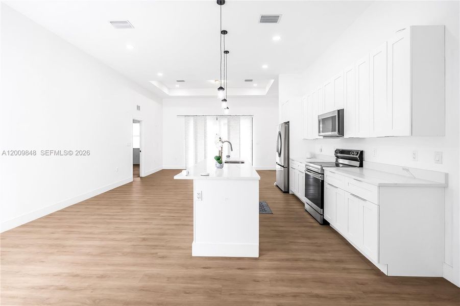 Image 50 of a home in .