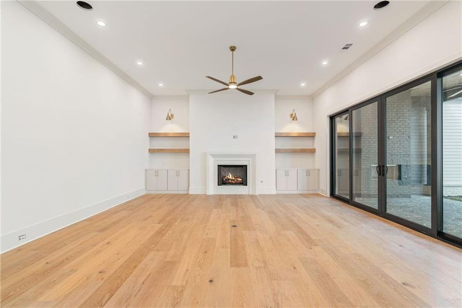 Spacious, unfurnished interior of a new home in , Alpharetta (Image 20).