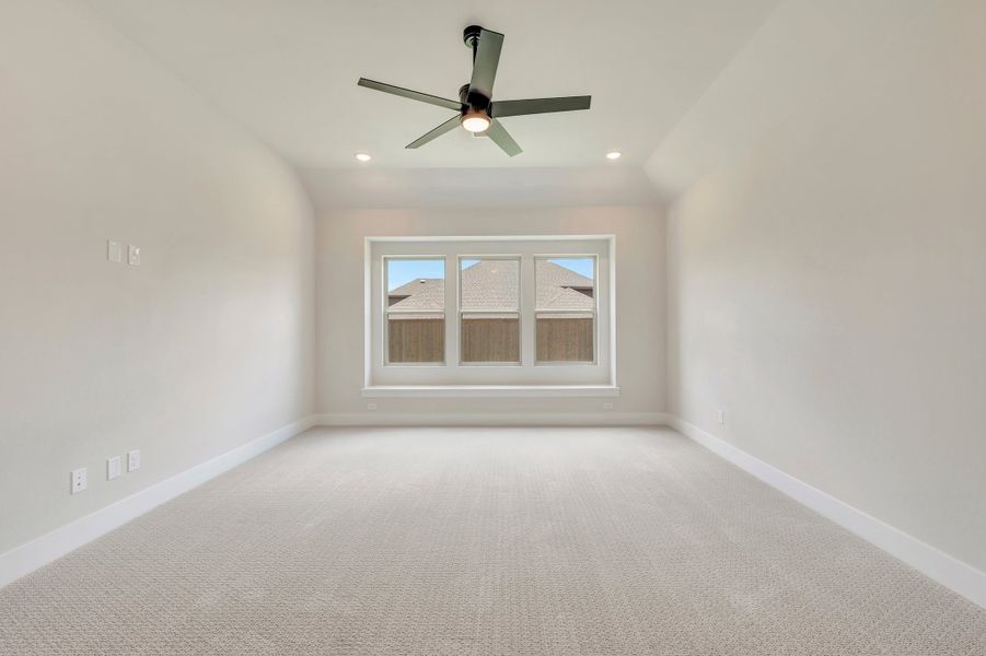 Spacious, unfurnished interior of a new home in Bridgewater, Midlothian (Image 21).